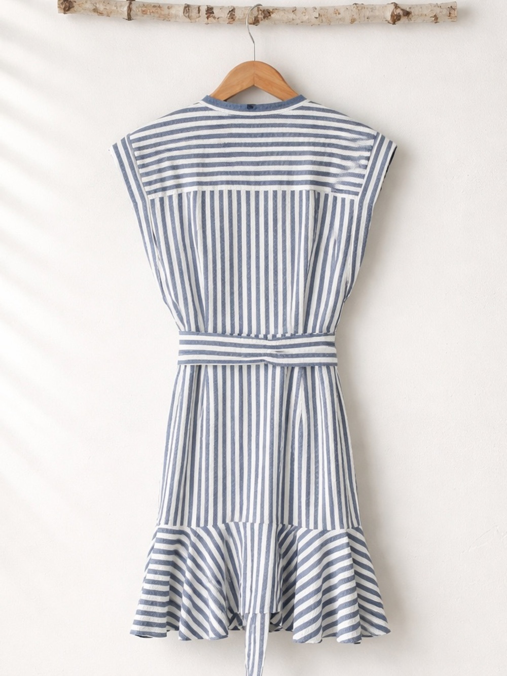 Veronica Beard Blue and White Striped Sleeveless Shirt Dress Size S - Picture 2 of 6
